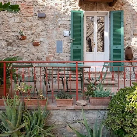 La Casa Nel Castello E La Terrazza Sul Borgo * Suvereto