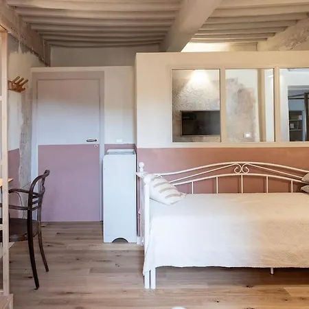 La Casa Nel Castello E La Terrazza Sul Borgo